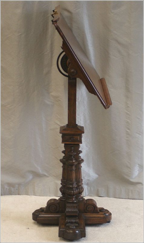 7016 Antique Oak Reading Table, Lectern (5) - Rotate to Right